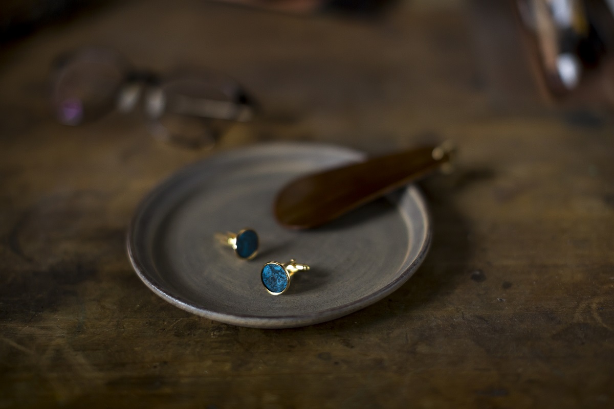 モメンタムファクトリーorii / cufflinks